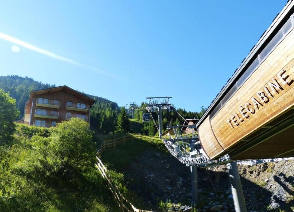 VALFREJUS - Appartement L'Erable Les Chalets de Florence 2 - Chaleureux et fonctionnel - plein centre à côté des télécabines - 4 à 7 pers Extérieur photo
